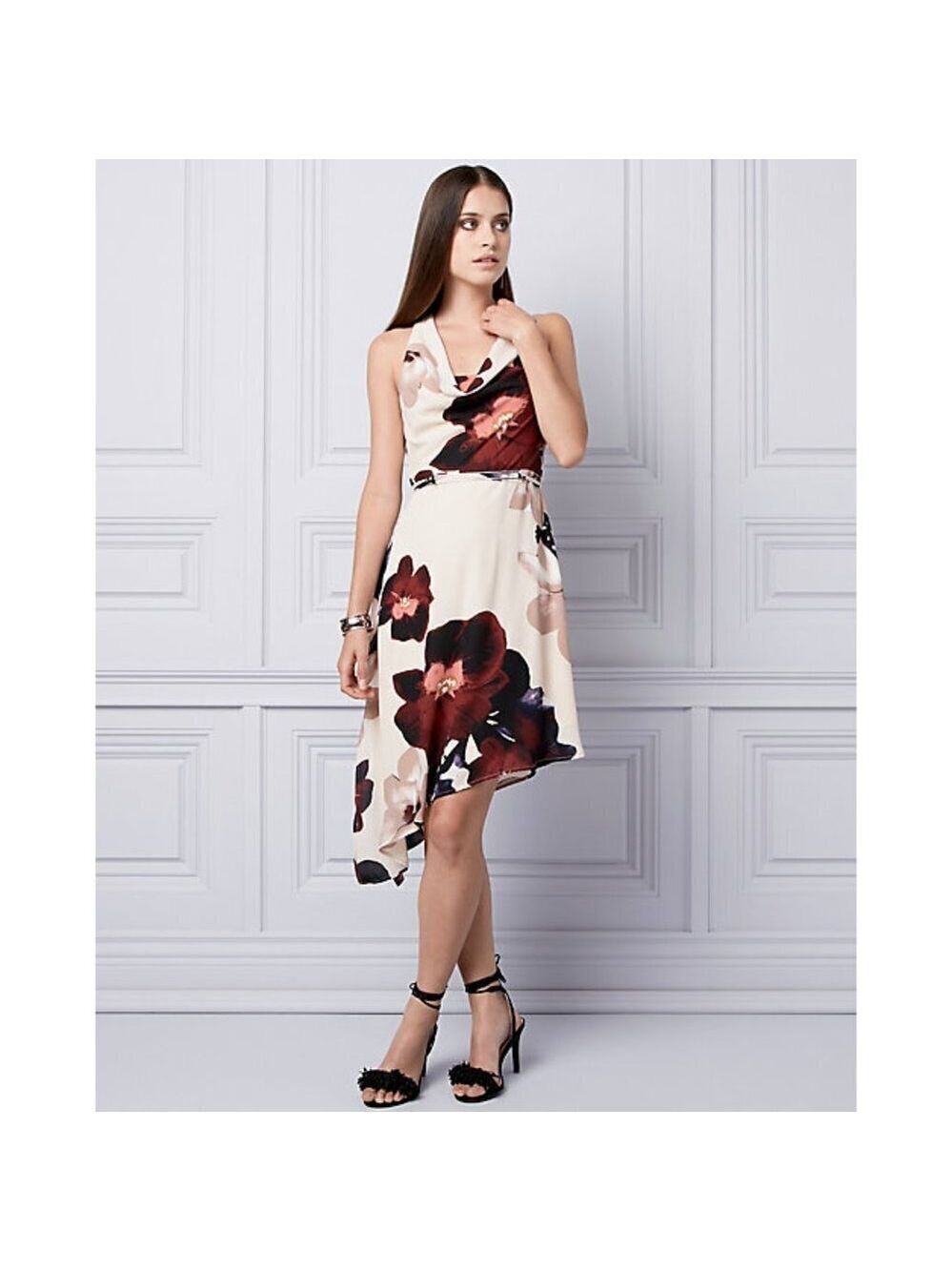 Le Chateau Floral Print Crรชpe de Chine Halter Alabaster / Navy Size XXL